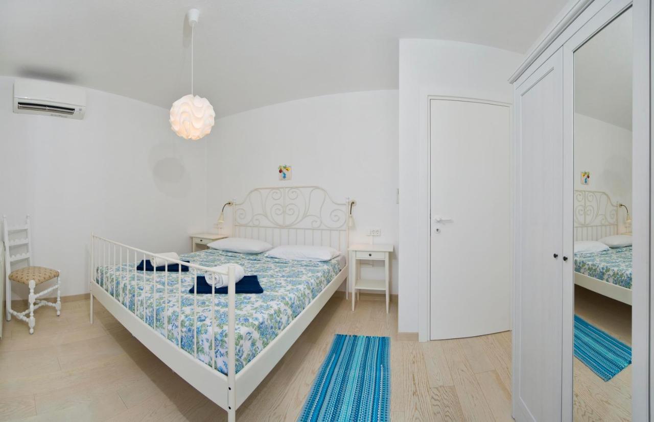 Holiday Home Duje Trogir Kamer foto