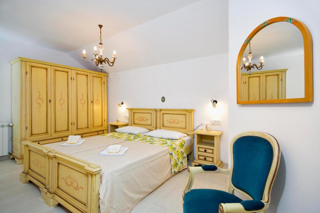 Holiday Home Duje Trogir Kamer foto